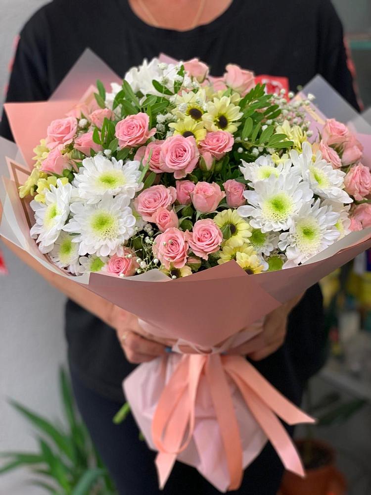 Букет цветов из: Розы и Хризантемы в Кара-Тюбе