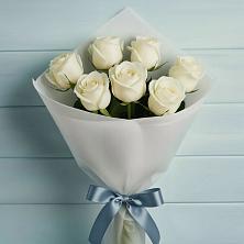 Букет 7 Белых роз Эдлесс Лав в Кара-Тюбе