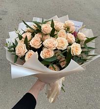 Букет Кремовые розы Латте в Кара-Тюбе