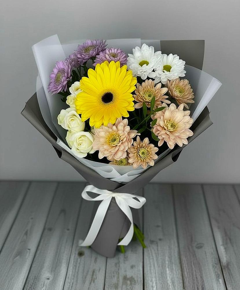 Букет цветов из: Розы, Герберы и Хризантемы в Кара-Тюбе