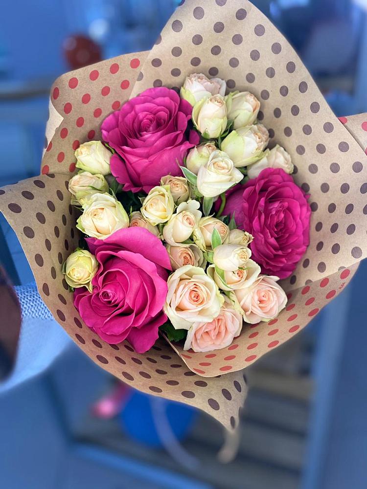 Букет цветов из: Розы в Кара-Тюбе