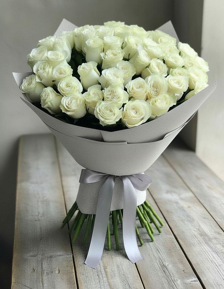 Букет 35 Белых роз в Кара-Тюбе