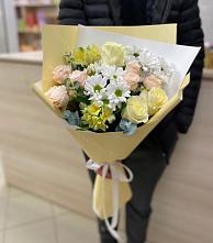 Букет цветов из:  Альстромерии, Розы и Хризантемы в Кара-Тюбе
