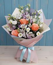 Букет цветов из:  Лизиантусы, Розы, Альстромерии и Гипсофила в Кара-Тюбе