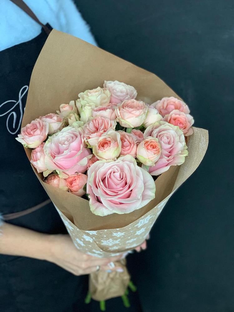 Букет цветов из: Хризантемы и Розы в Кара-Тюбе