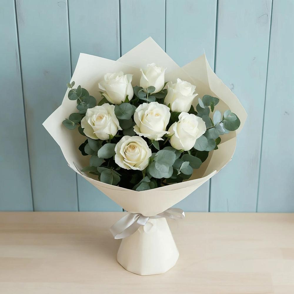 Букет Белые розы в Эвкалипте в Кара-Тюбе