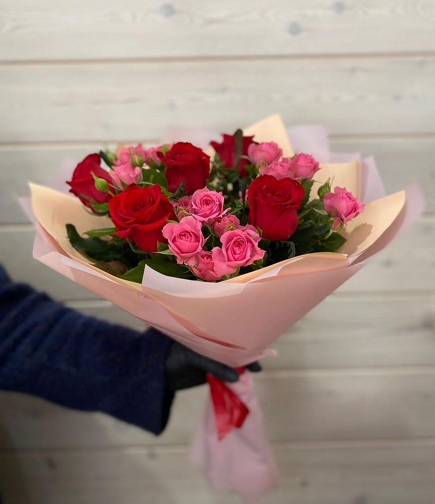 Букет цветов из: Розы в Кара-Тюбе