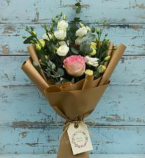 Букет цветов из:  Розы и Лизиантусы в Кара-Тюбе