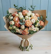 Букет цветов из:  Альстромерии и Розы в Кара-Тюбе