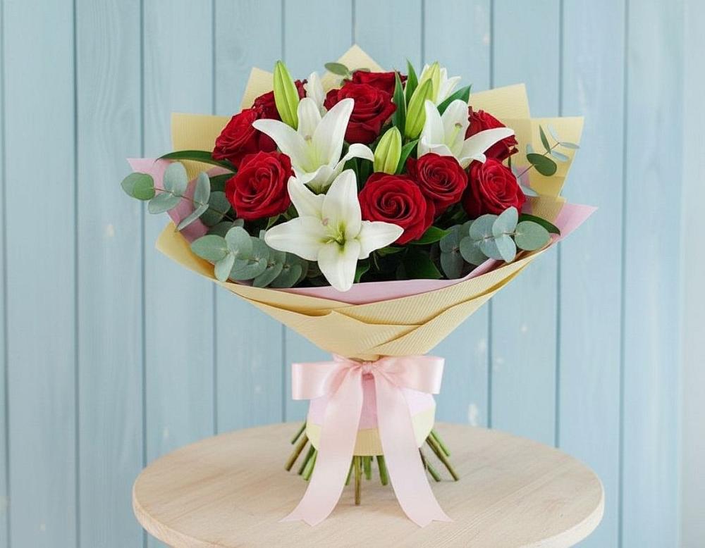 Букет цветов из: Лилии и Розы в Кара-Тюбе